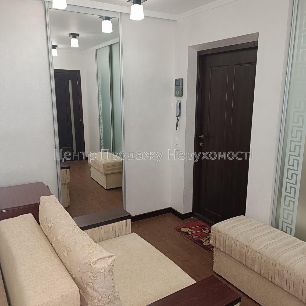 Фото Продам велику (62м2) 1к квартиру на Заліській 3а8