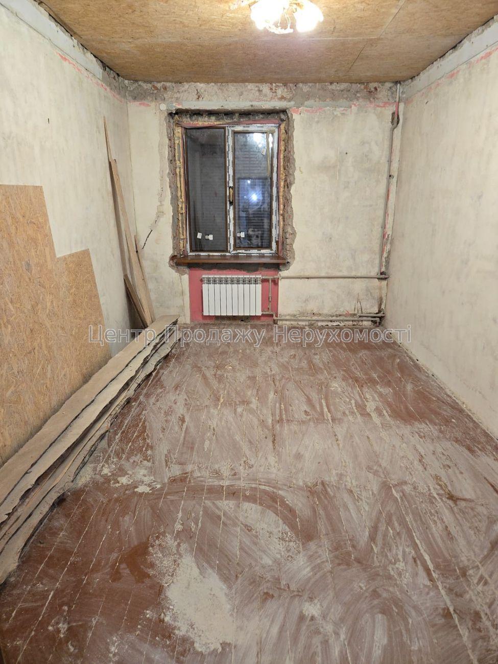 Фото Продаж 3к квартира, Павлове Поле, Тобольська, метро Ботанічний сад5