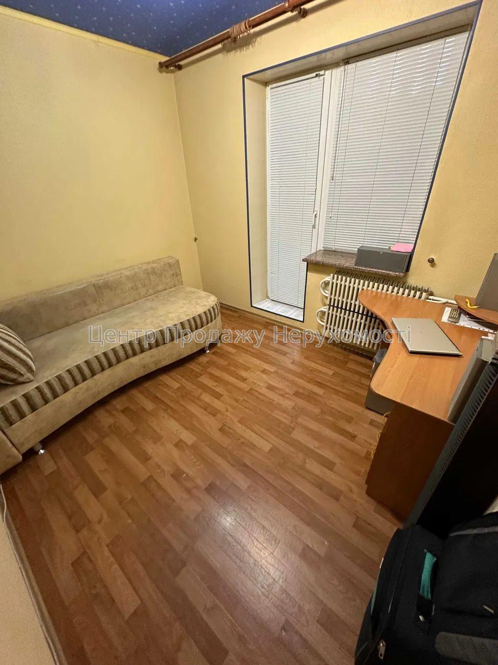 Фото Продаж трьохкімнатної квартири в Харкові. Салтівка3