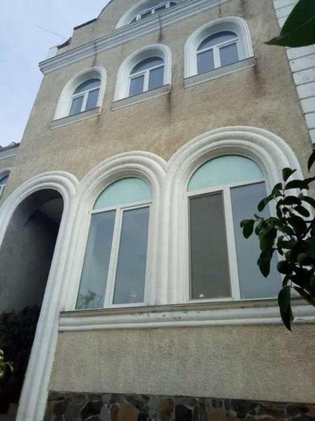 Продам 3-этажный дом