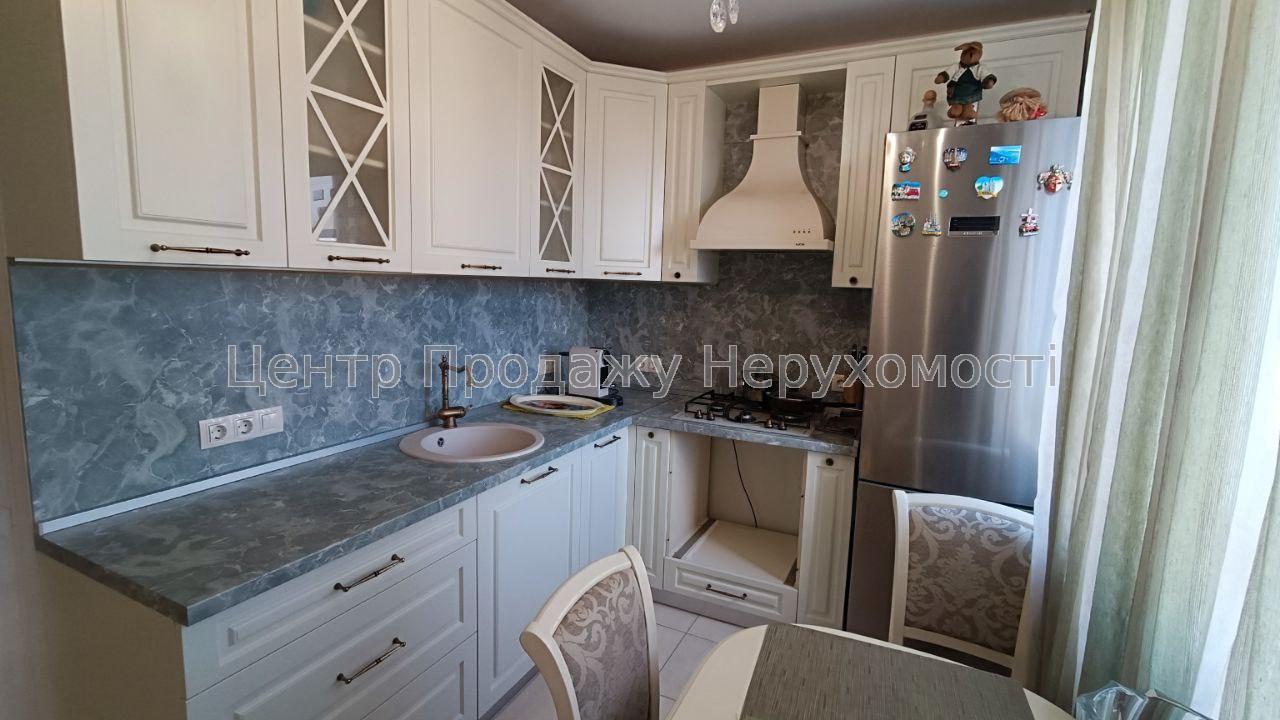 Фото Продам 2к квартиру з ремонтом по вул. Космічній Q87