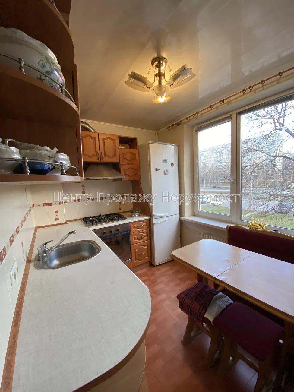 Фото Продаж 2-к квартири в Харкові. Салтівка8