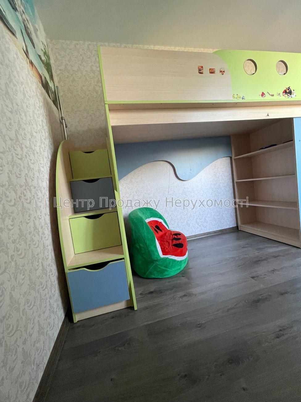 Фото Продам 2к квартиру з євроремонтом, метро Наукова8