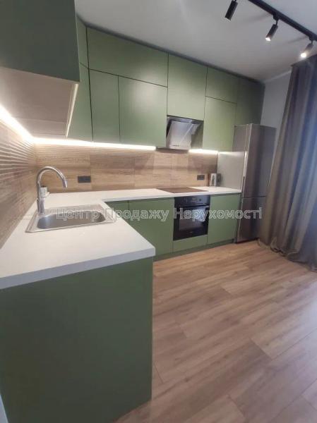 Продам квартиру-студію