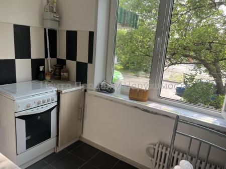 Продам 2-кімнатну квартиру