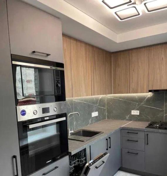 Продам 3-кімнатну квартиру