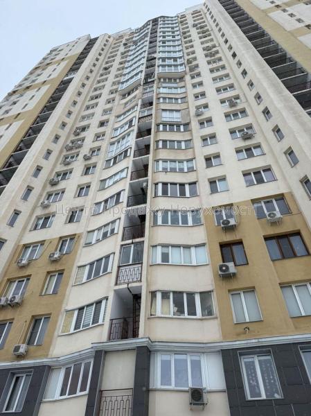 Продам 3-кімнатну квартиру в новобудові, ЖК&nbsp;«Ювілейний»