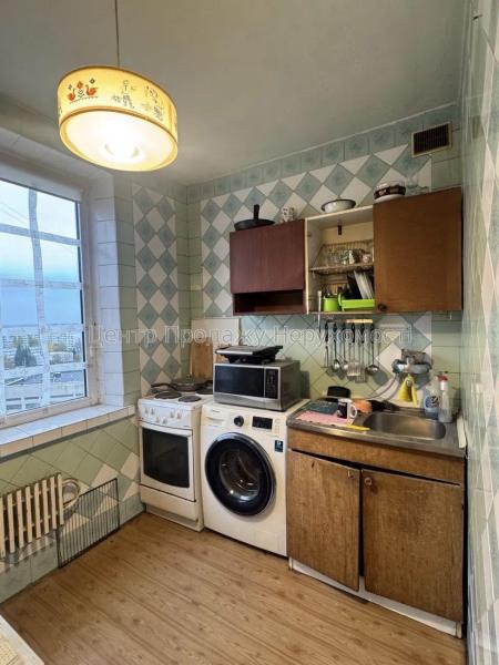 Продам 3-кімнатну квартиру