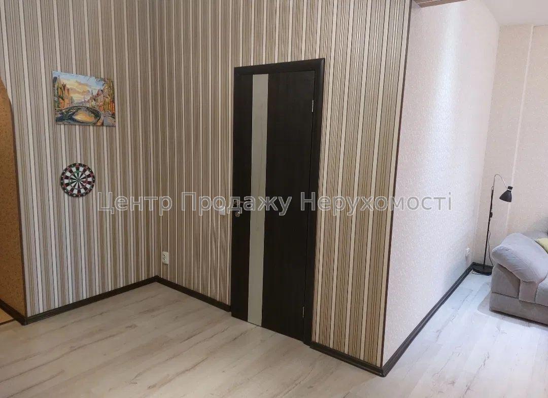 Фото Продаж 2-кімнатної квартири в ЖК 