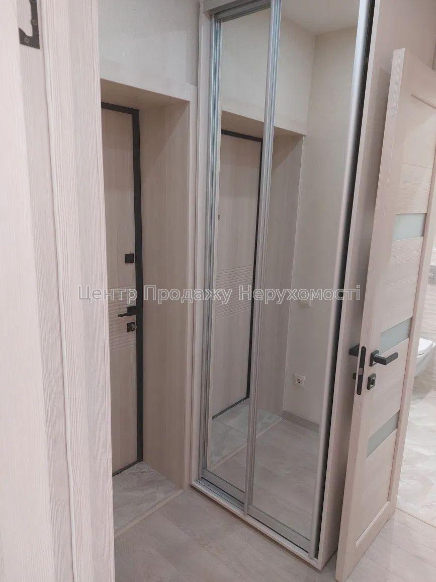 Фото Продається 1-к. кв. в ЖК 