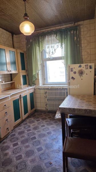 Продам 3-комнатную квартиру