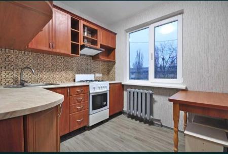 Продам 2-кімнатну квартиру