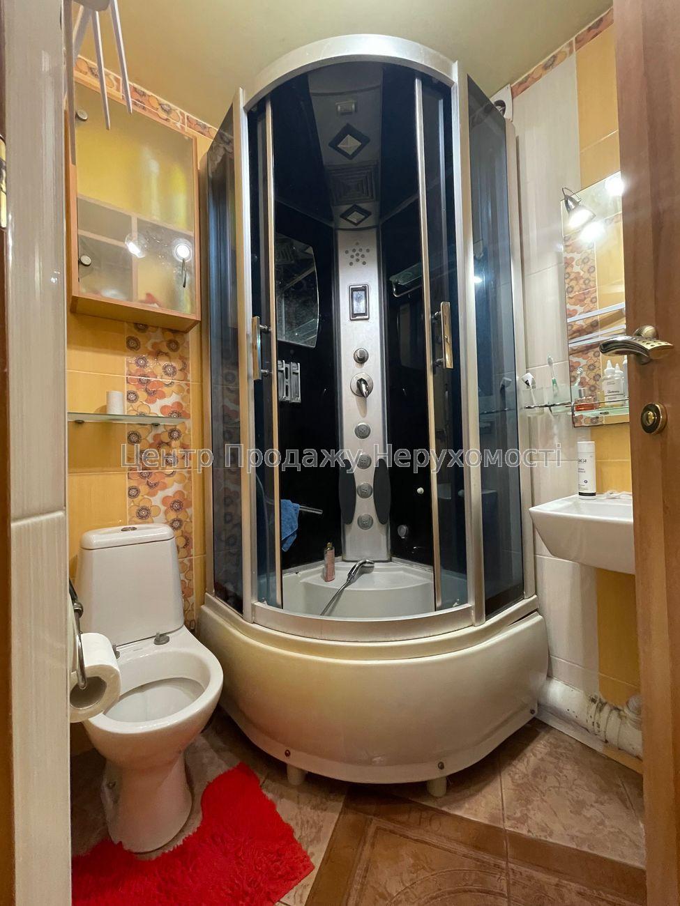 Фото Продам 2к квартиру з євроремонтом, метро Наукова11