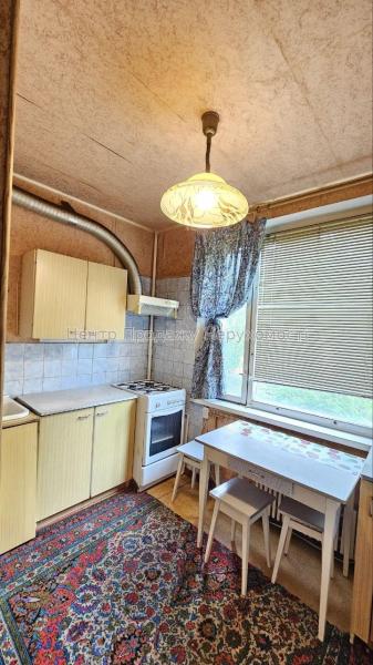 Продам 2-комнатную квартиру