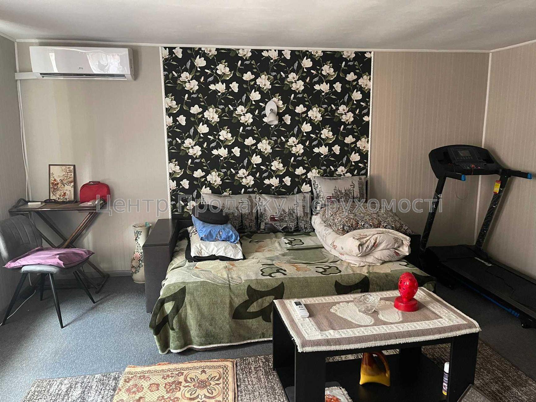 Фото Будинок з ремонтом та зручностями - м. Київська пішки19