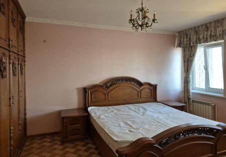 Продам 3-кімнатну квартиру