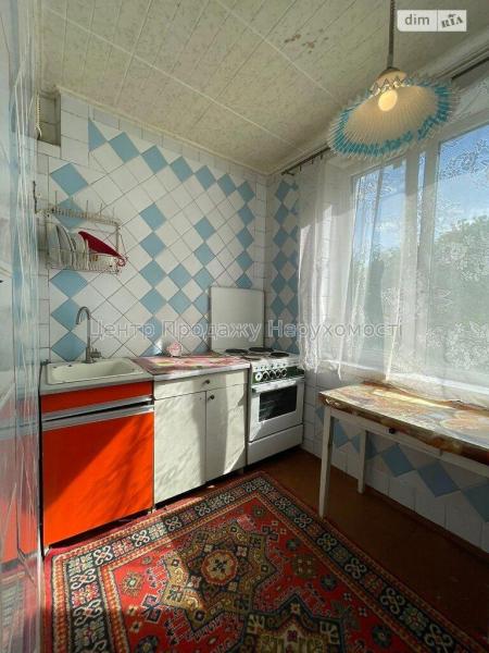 Продам 2-кімнатну квартиру