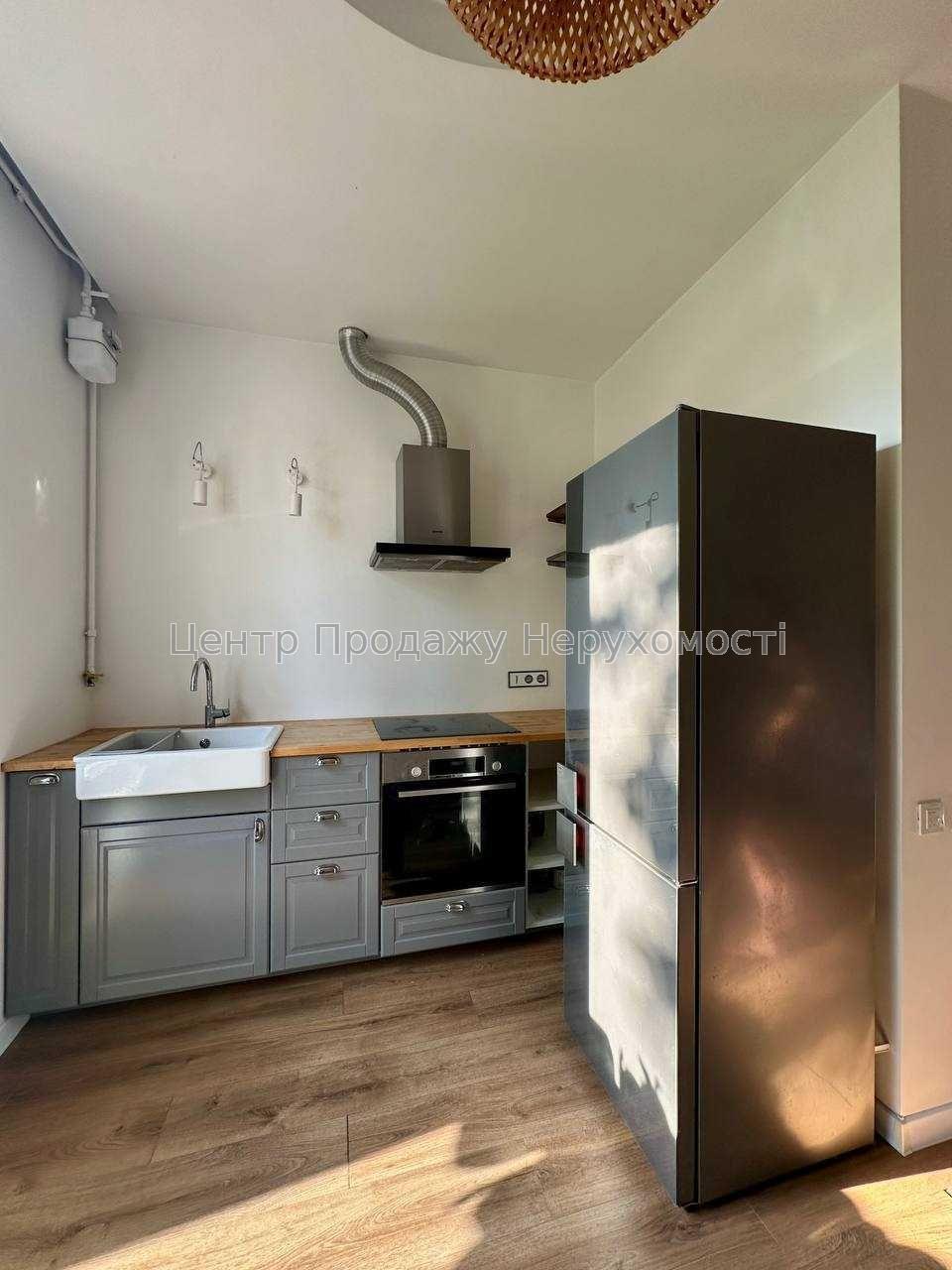 Фото Продаж 2-кімн. квартири у Києві2