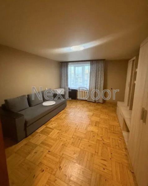 Продам 3-кімнатну квартиру