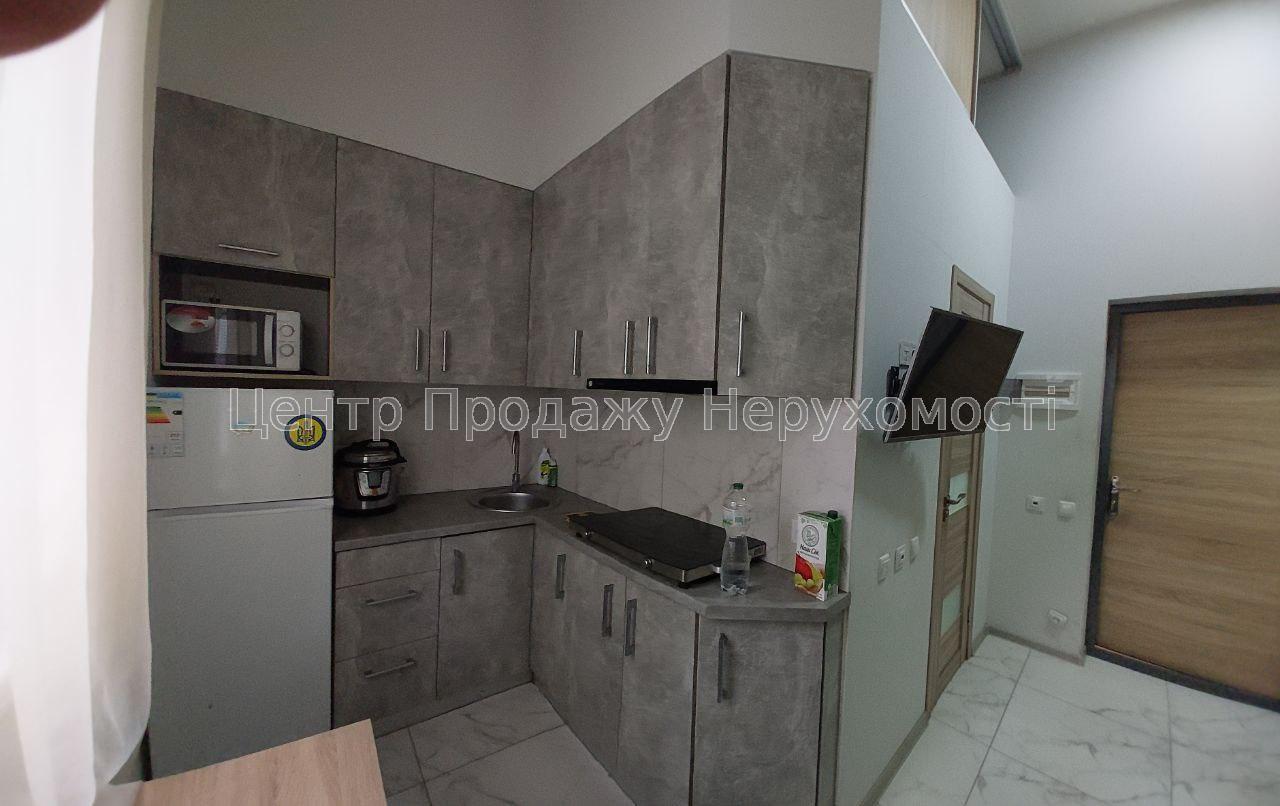 Фото Продам готельку, метро 23 Серпня1