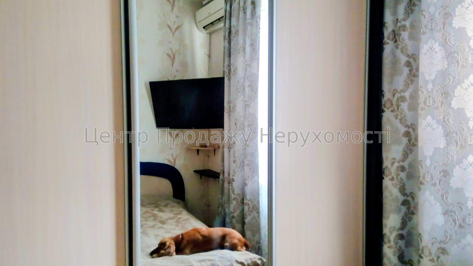 Фото Продаж кімнати9