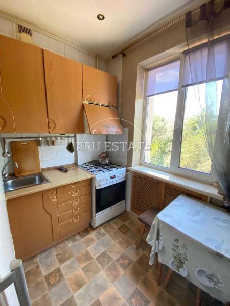 Продам 2-кімнатну квартиру