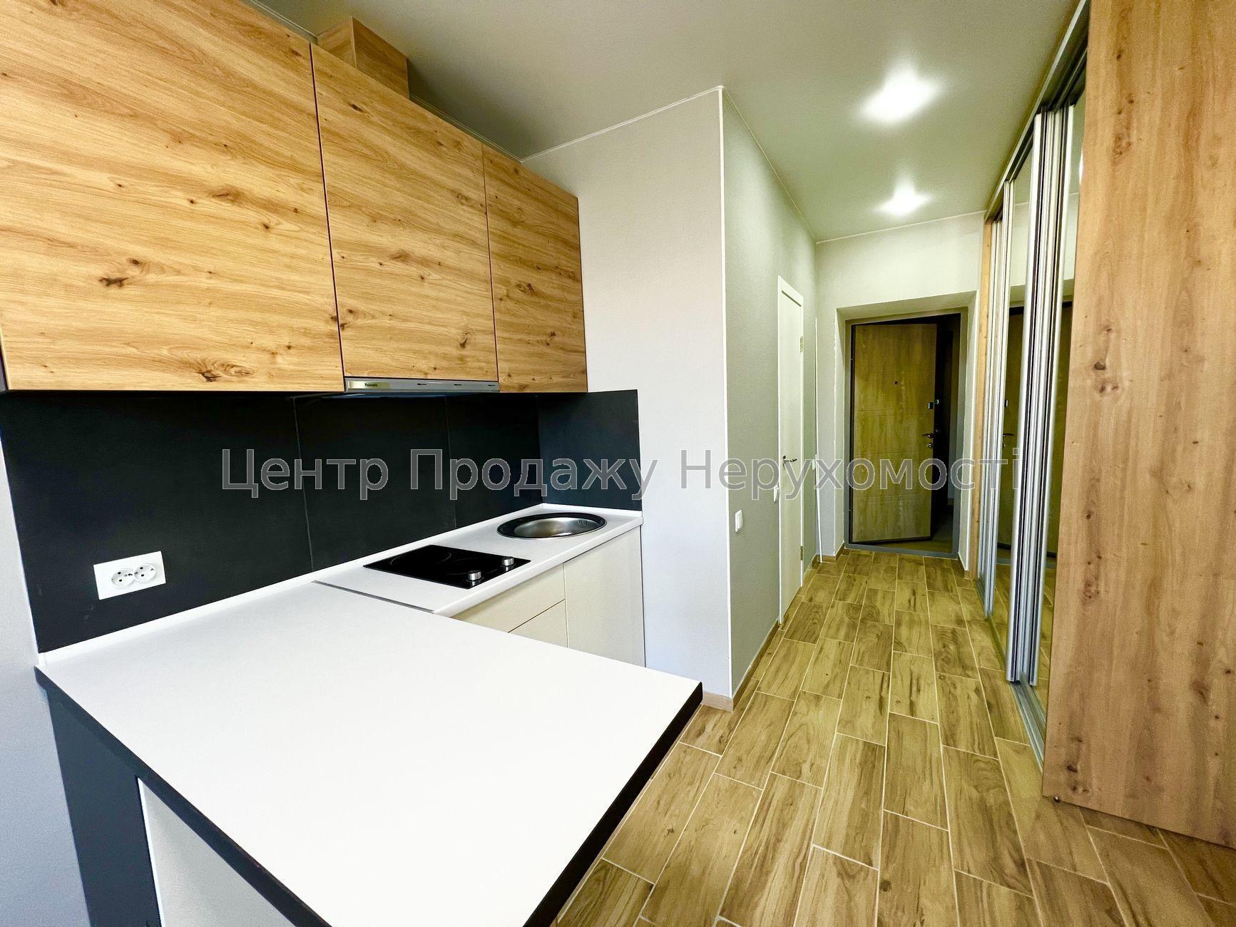 Фото Продам Гостинку в новобудові Воробйові гори на полях, з ремонтом2