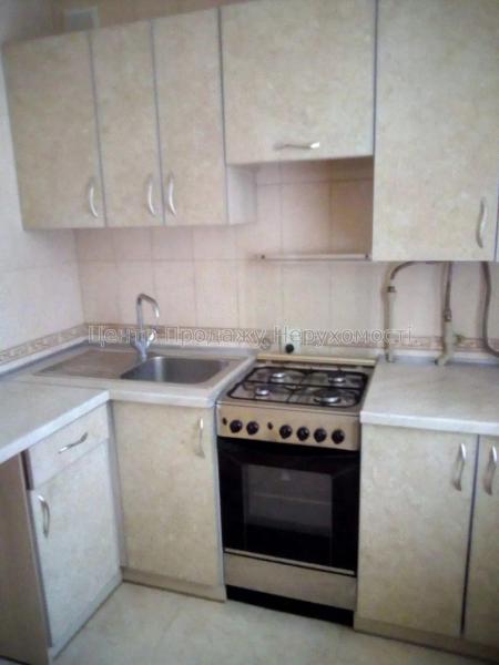 Продам 2-кімнатну квартиру