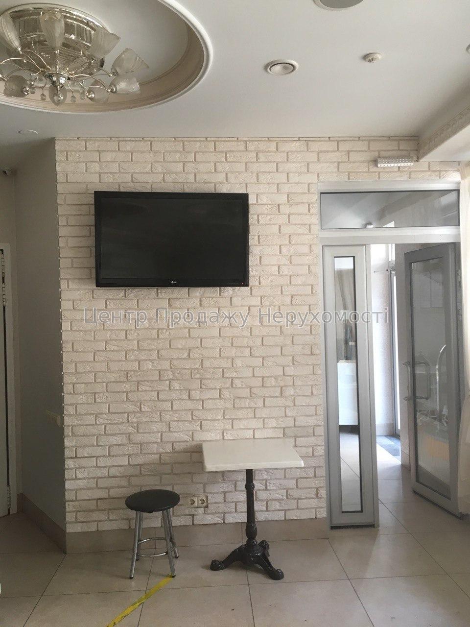 Фото Здам в оренду кафе з меблями біля метро А. Бекетова5