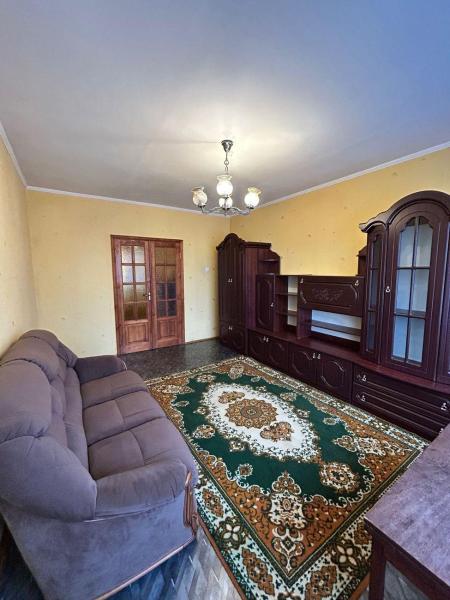 Продам 3-кімнатну квартиру