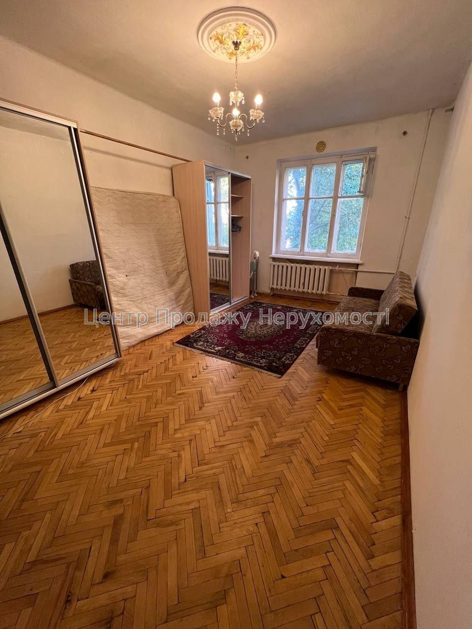 Фото Продається кімната в комунальній квартирі1