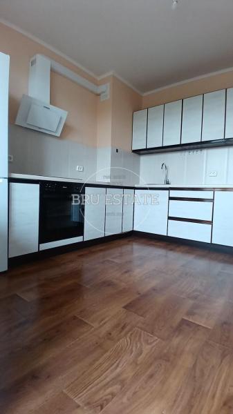 Продам 2-комнатную квартиру