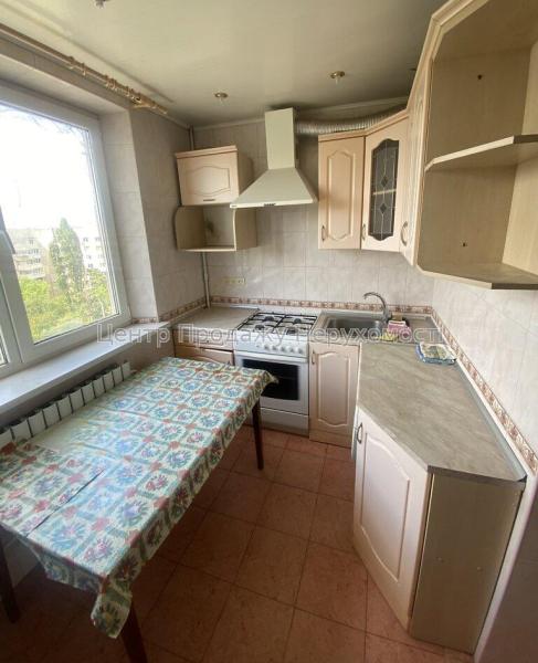 Продам 3-комнатную квартиру