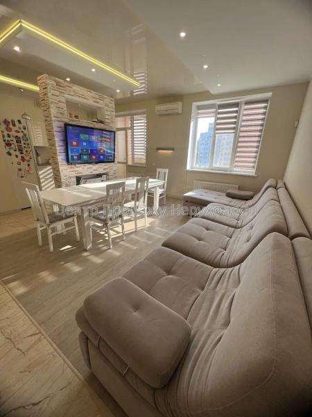 Продам 4-кімнатну квартиру, &nbsp;ЖК&nbsp;«Олексіївський»