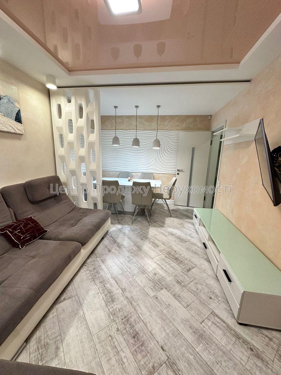 Фото Продаж 3 кімнатної квартири в центрі Харкова. Салтівка3