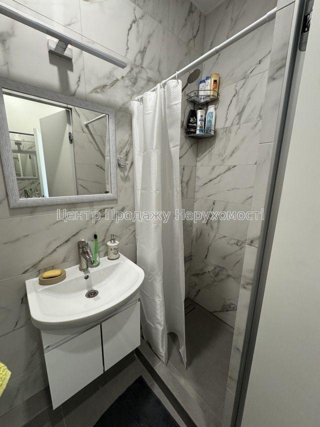 Фото Продаж квартири6