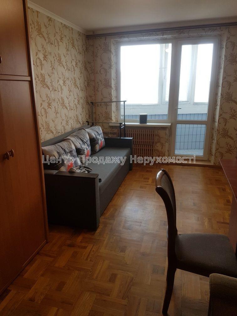 Фото Продам 2-кімнатну квартиру, метро Студентська2