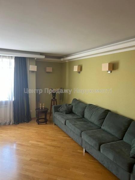 Продам 3-комнатную квартиру