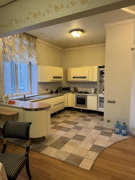 3 room flat for sale