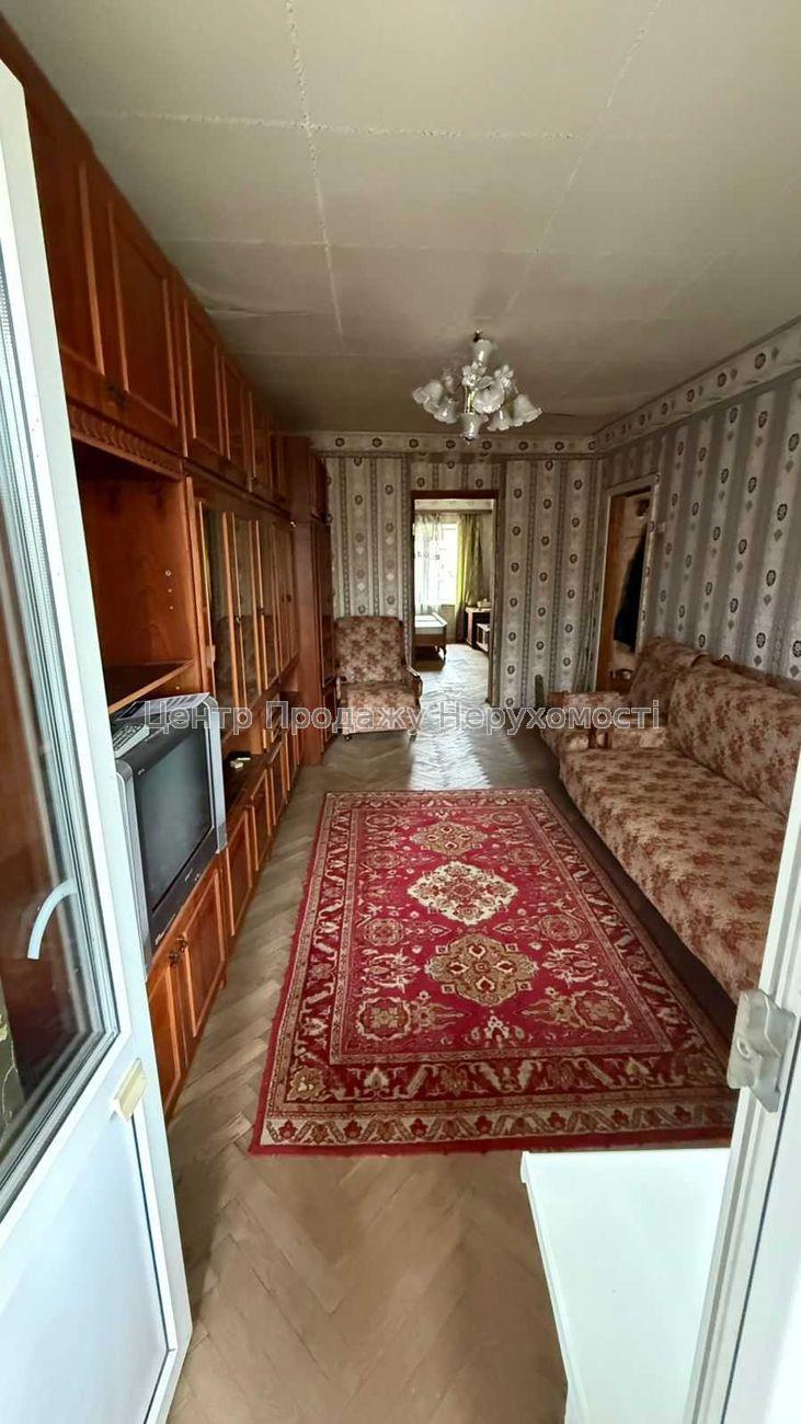 Фото Продаж 2-к.квартири біля метро Академмістечко, можна держпрограми1