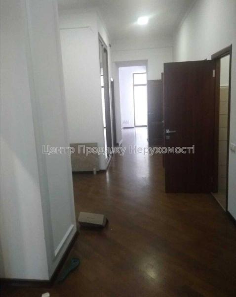 Продам 3-кімнатну квартиру
