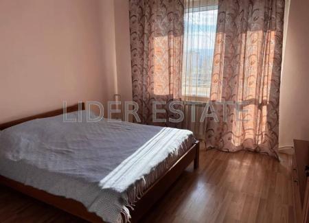 Продам 3-кімнатну квартиру