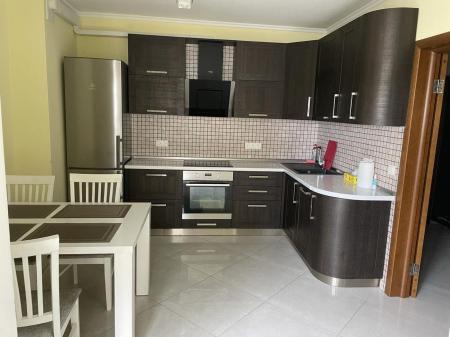 Продам 2-кімнатну квартиру