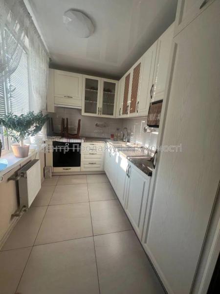 Продам 3-кімнатну квартиру