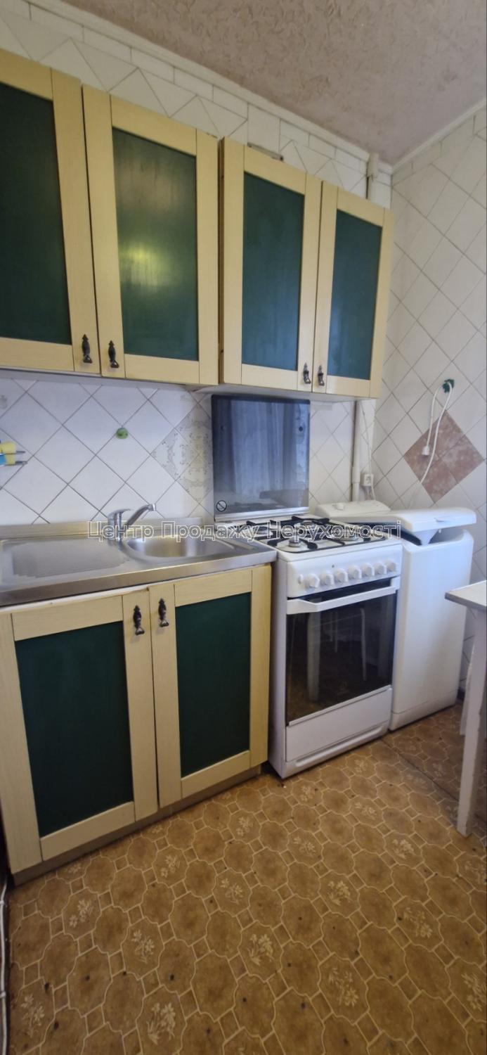 Фото Продам 4-х кімнатну квартиру, Павлове Поле1