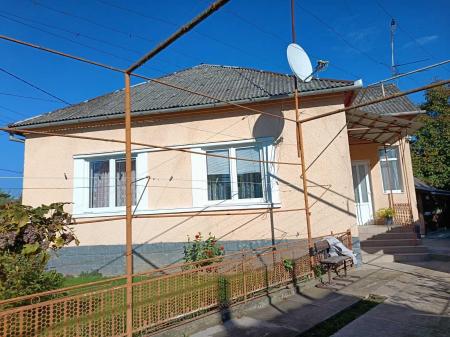 Продам будинок