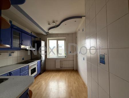 Продам 3-кімнатну квартиру