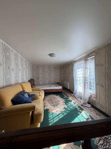 Продам 3-кімнатну квартиру