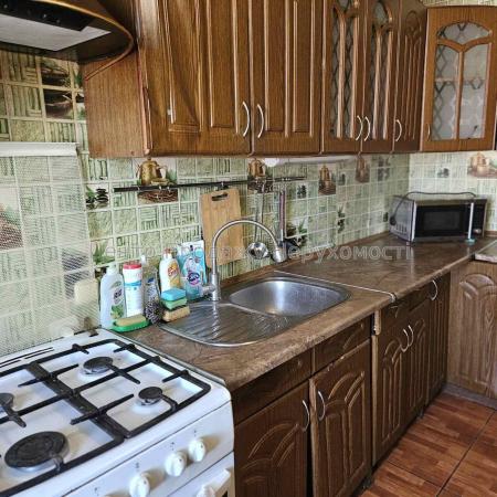 Продам 3-кімнатну квартиру