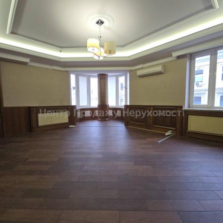 Здам офіс у багатоквартирному будинку